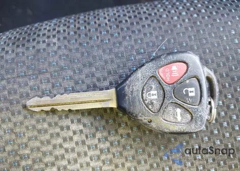 2010 Toyota Corolla S z USA, uszkodzony, nr VIN 1NXBU4EE1AZ364992